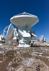 Testing ALMA antennas