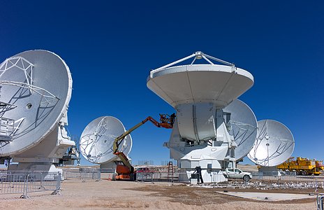 Working on the ALMA antennas