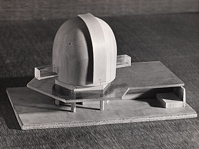 Model of the ESO 3.6-metre telescope