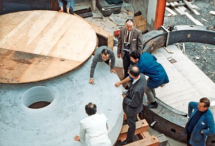 Building ESO 3.6-metre telescope