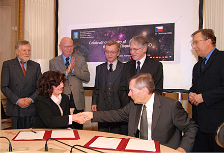 Czech Republic to Become Member of ESO