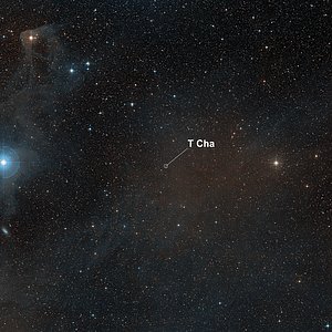 A Wide-field view of the sky around the young star T Cha (annotated)