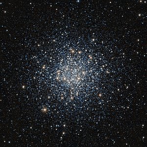 VISTA:n infrapunakuva pallomaisesta tähtijoukosta Messier 55