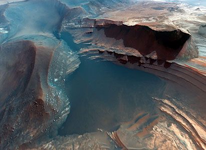 Screenshot from IMAX® 3D movie Hidden Universe showing the surface of Mars