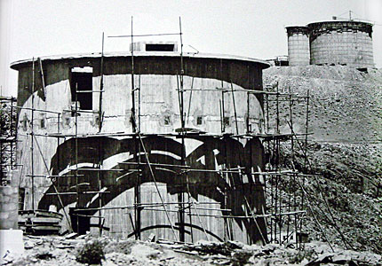 Building the 3.6 metre telescope