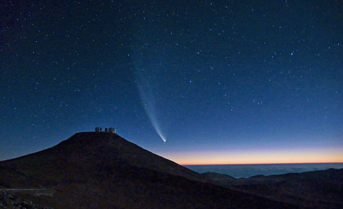 Comet McNaught over Paranal