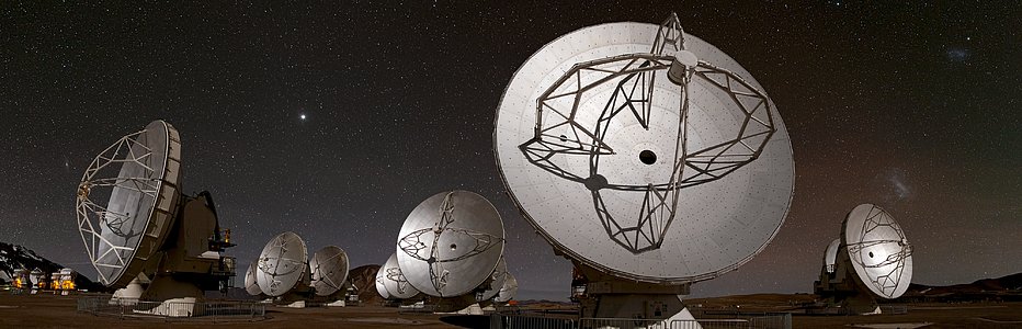 Le monde d'ALMA de nuit