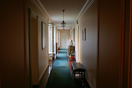 Hallway at the ESO guesthouse in Vitacura