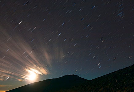 Paranal and the Streaking Stars