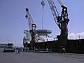Lifting the 8.2-m VLT Mirror