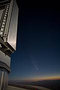 Comet McNaught and NTT dome