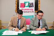 O ESO e o Conselho de Investigação irlandês assinam acordo para programa de estudantes
