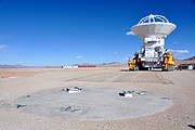 An ALMA antenna arrives on the plateau of Chajnantor for the first time