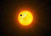 Impresión artística de un exoplaneta con una órbita retrógrada (sin gráficas adicionales)