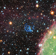 Hubble-Ansicht der Umgebung eines versteckten Neutronensterns in der Kleinen Magellanschen Wolke