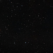 Immagine DSS del cielo intorno all'ammasso di galassie Abell 2597