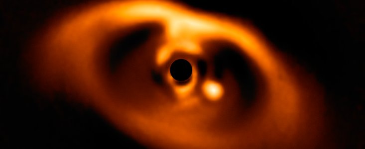 SPHERE image of the newborn planet PDS 70b
