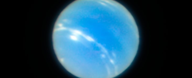 Cliché de Neptune obtenu au moyen de l’optique adaptative MUSE/GALACSI (VLT) en mode Champ Etroit