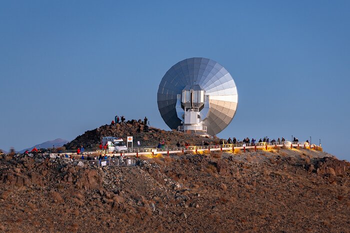 O Swedish–ESO Submillimetre Telescope