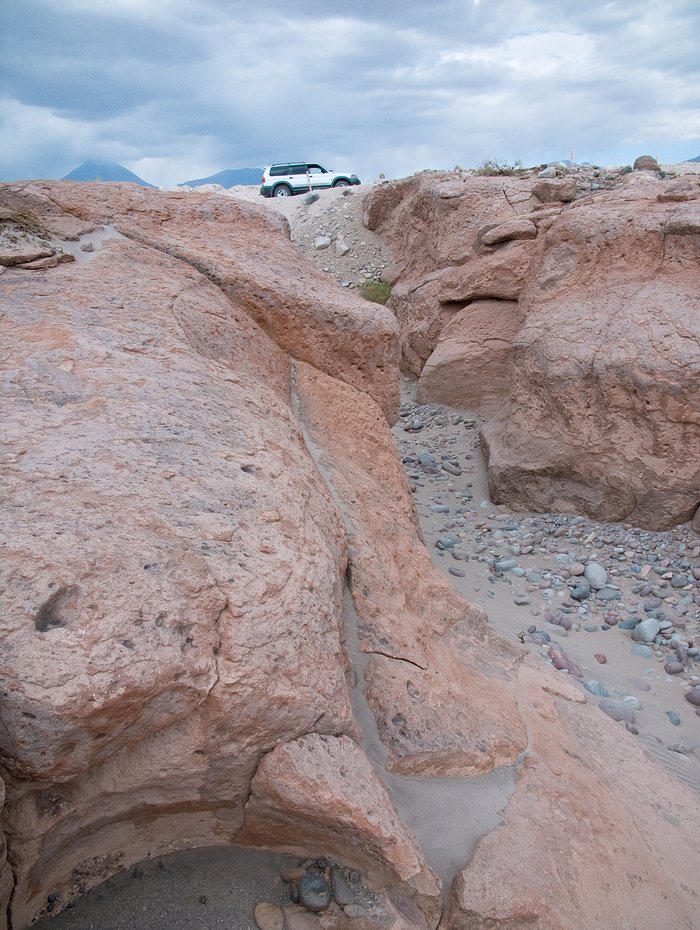 The terrain at the ALMA site
