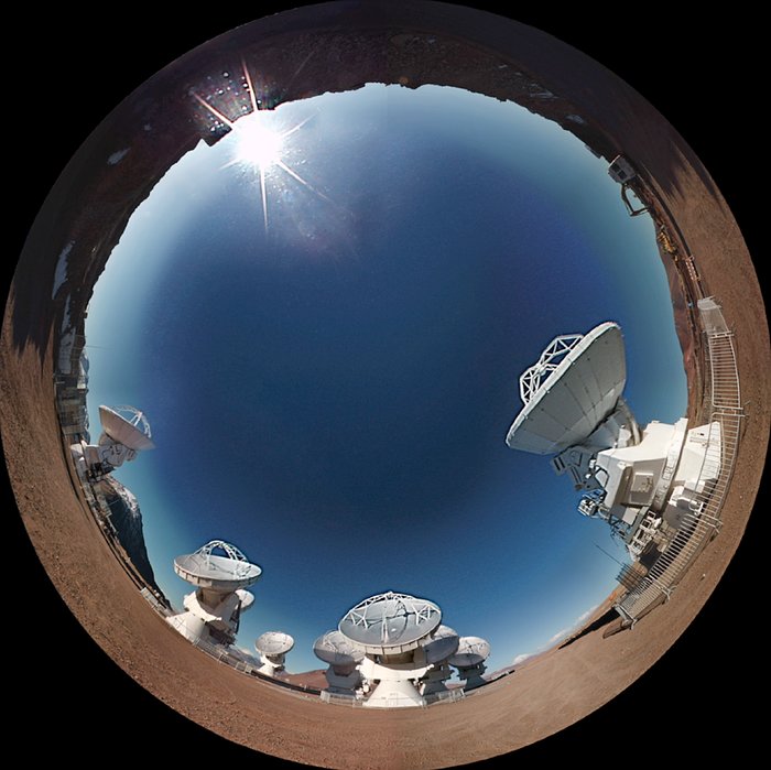 Captura de ecrã do espetáculo de planetário “Le Navigateur du Ciel” mostrando o ALMA