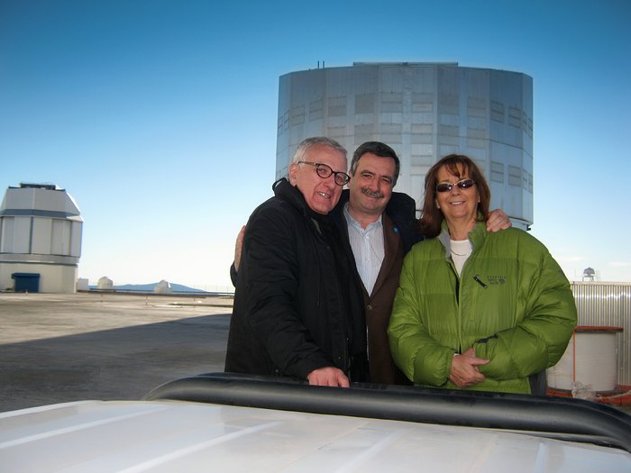 Chiles Präsidentin Michelle Bachelet hat vom chilenischen Pavillon eine Videokonferenz mit dem Paranal-Observatorium