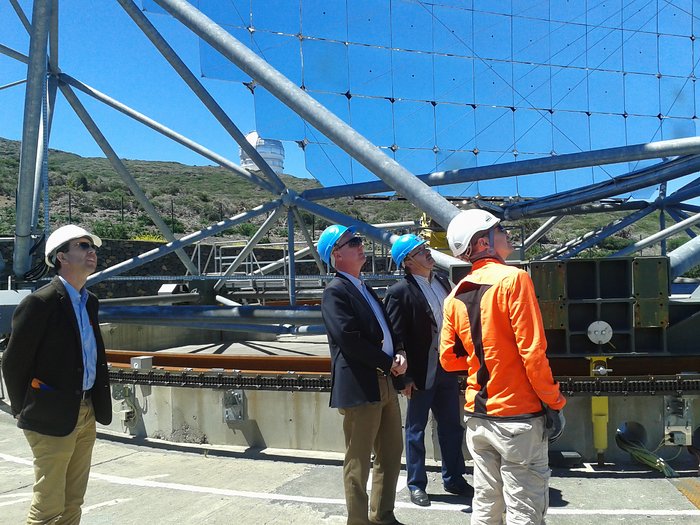 DG visits Teide Observatory