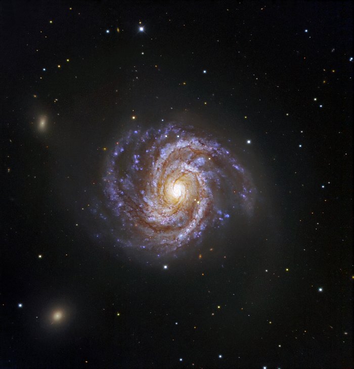 Messier 100 e supernova SN 2006X