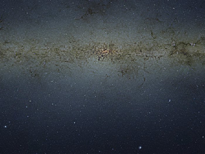 Mosaico da milliardi di pixel del centro della Via Lattea ottenuto da VISTA
