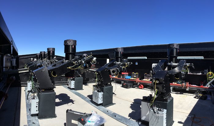 12 teleskoper udgør NGTS systemet
