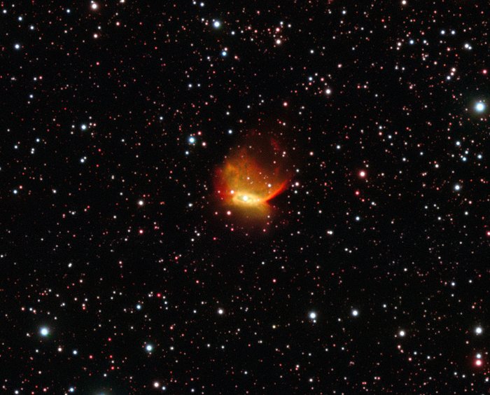 Immagine della nebulosa planetaria Henize 2-428 ottenuta con il VLT (Very Large Telescope)