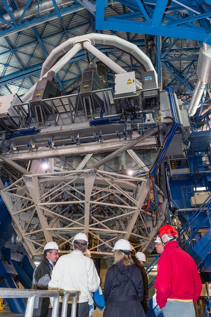 Feierlichkeiten für das erste Licht der Four Laser Guide Star Facility am VLT der ESO