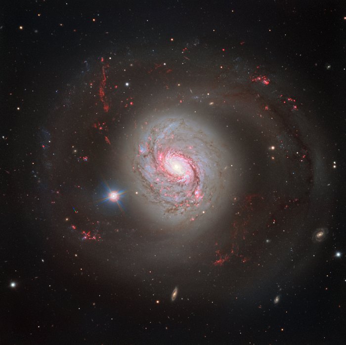 La galassia abbagliante Messier 77