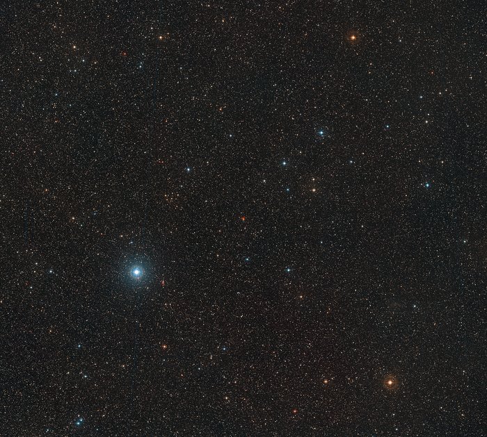Image champ large du ciel qui entoure l’étoile de Barnard et matérialisation de son mouvement propre