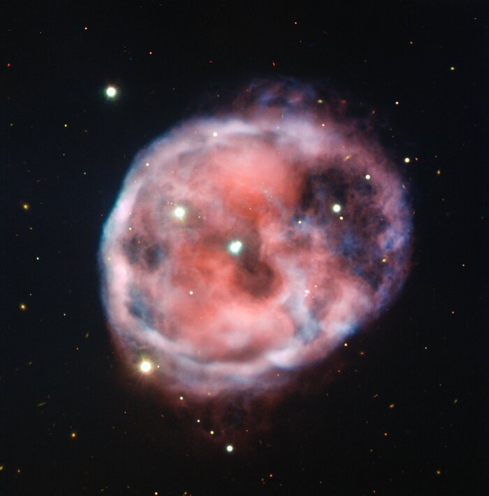 ESO:s nya bild på Dödskallenebulosan