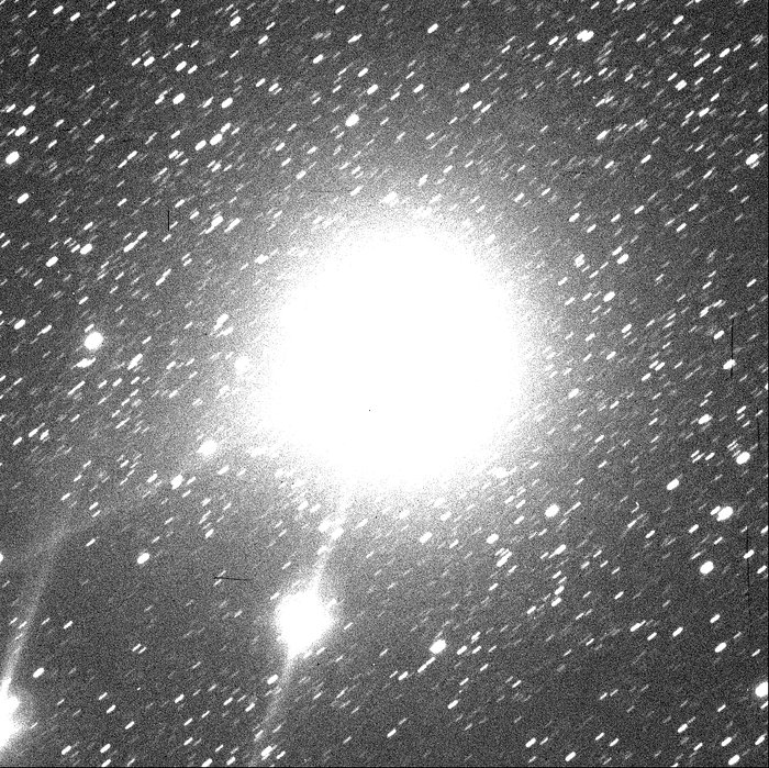 First ESO image of new comet 1998 P1