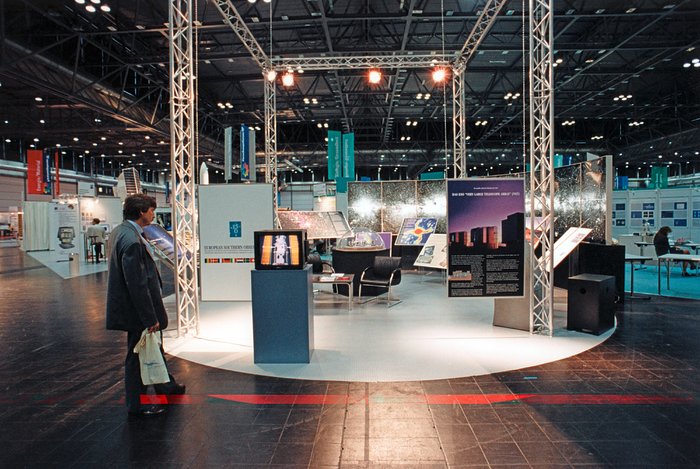 ESO exhibition stand at Forschungsforum 97