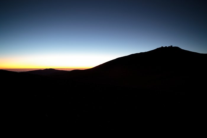 Paranal in the edge of the day
