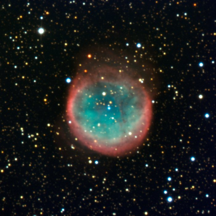 Cosmic bubble NGC 6781