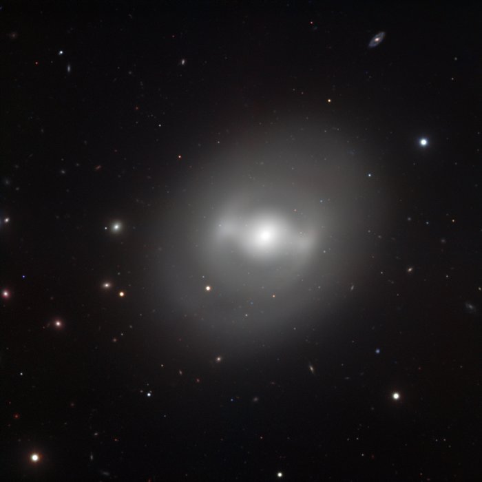 Darth Vader’s galaxy, NGC 936