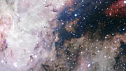 Séquence panoramique d’une image de la nébuleuse de la Carène prise avec le VST