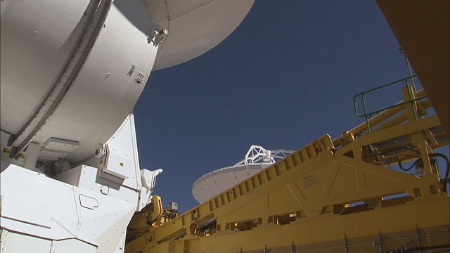 Relocation of an ALMA AEM antenna to the OSF (part 17, time-lapse)