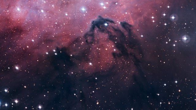 Panoramica della zona di formazione stellare Gum 15