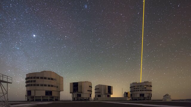 42 snímků ESO zachycuje největší planetky hlavního pásu Sluneční soustavy (ESOcast 243 Light)