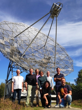 Participants and Dwingeloo radio telescope